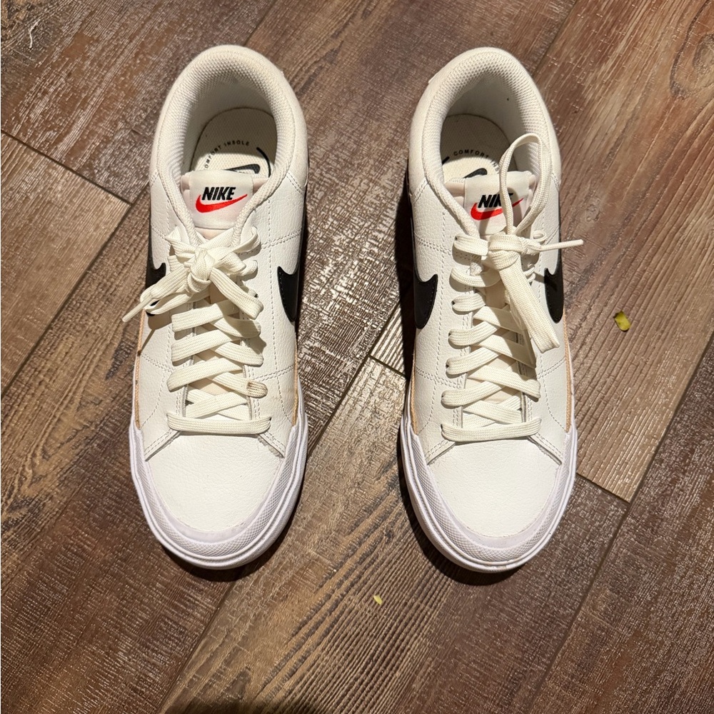 Nike Court Legacy Lift White and Black Sneakers